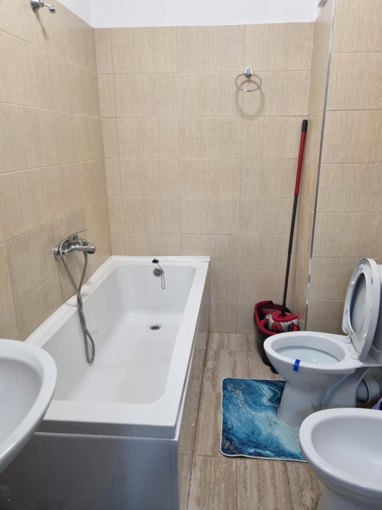 Apartament Mihaela Râmnicu Vâlcea Exteriör bild