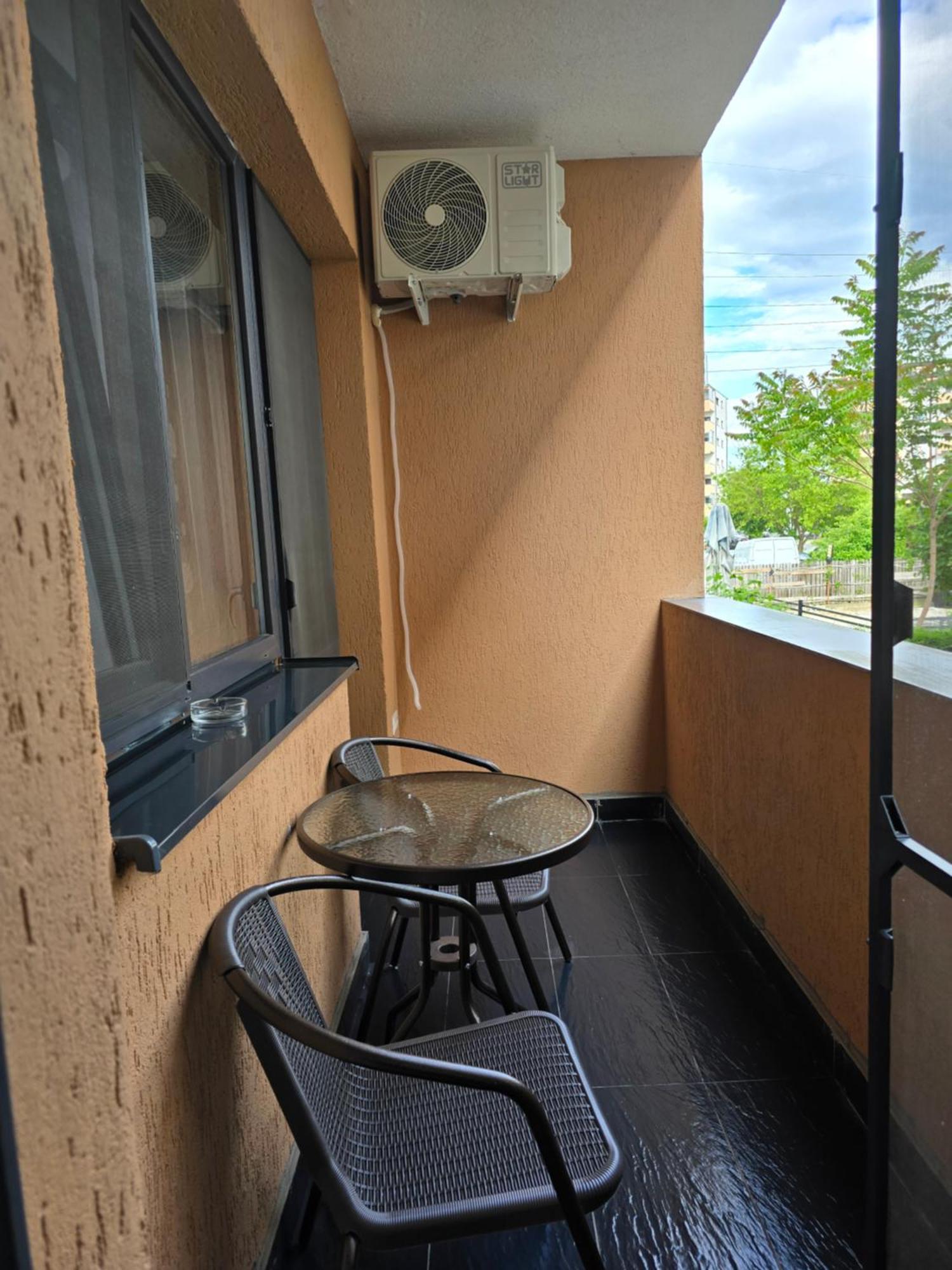 Apartament Mihaela Râmnicu Vâlcea Exteriör bild